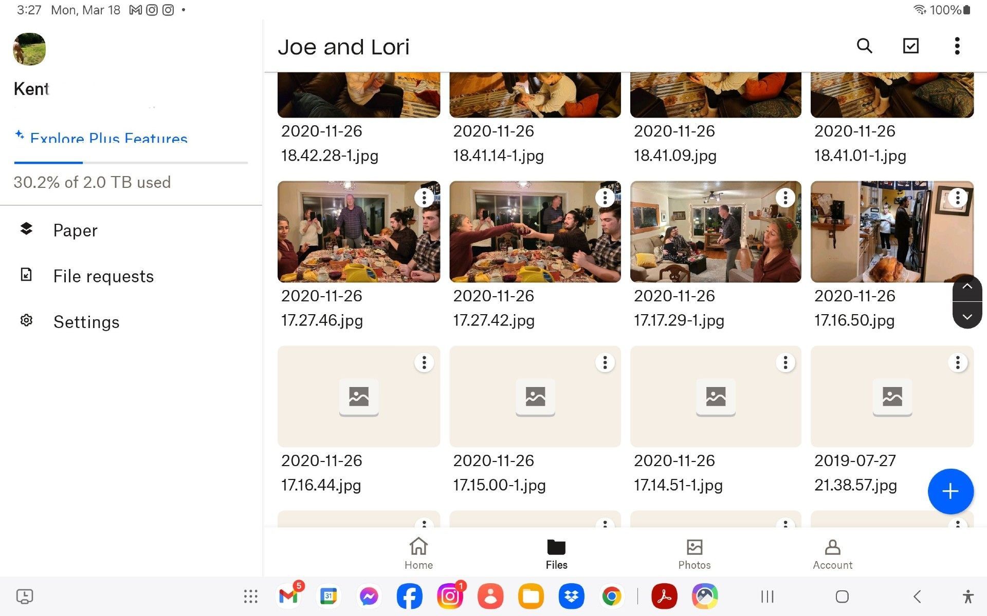 Many thumbnails disappear as soon as I select a picture. - Dropbox ...